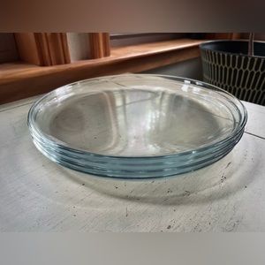 4 Clear Glass Dinner Plates Minimalist
